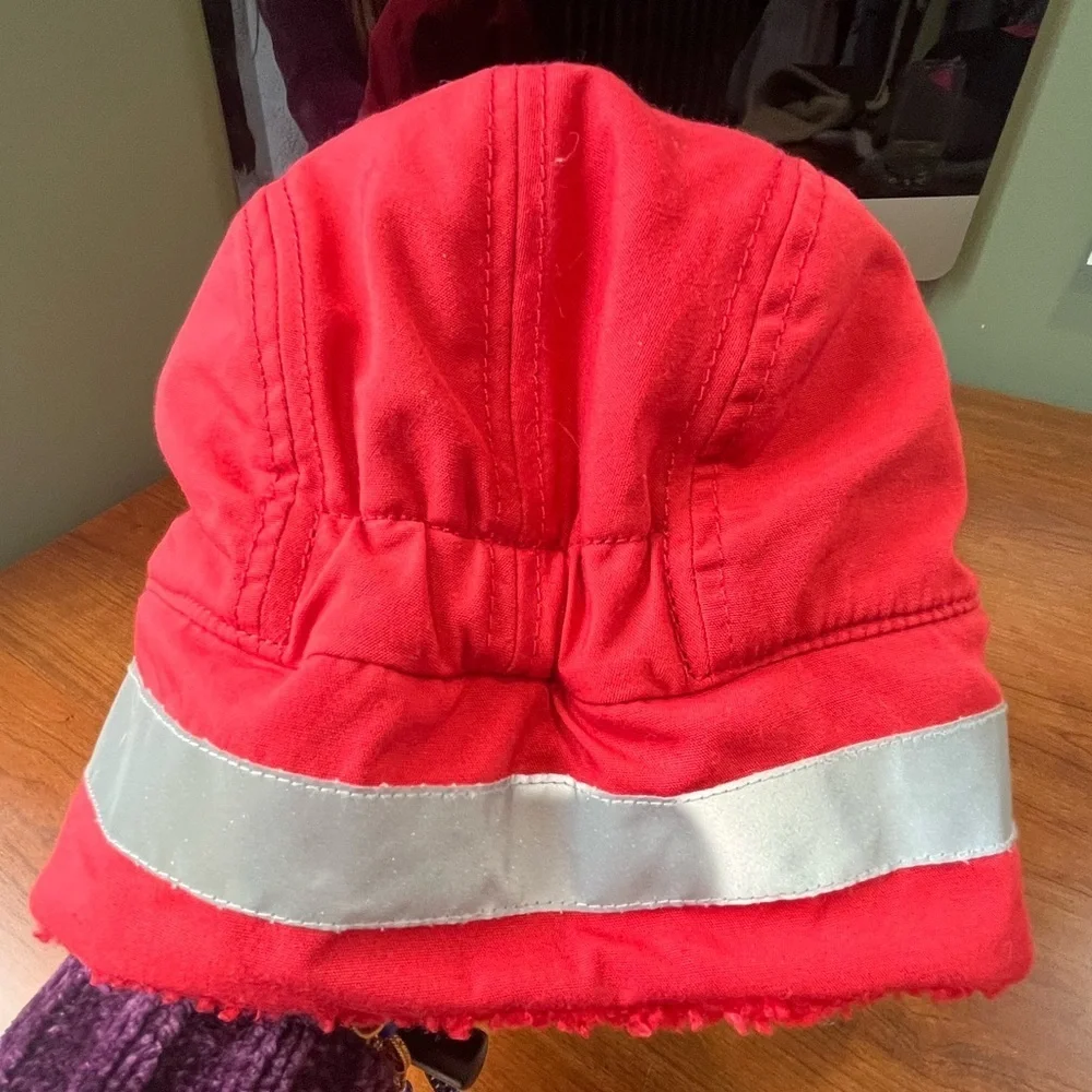 American Eagle Red Trappers Hat Fleece Lining Ear Flaps Warm Reflective Tape